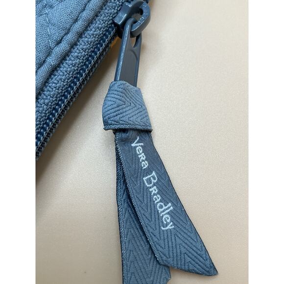 Vera Bradley, Gray Floral Wristlet, Coastal Paradise, Cell Window,‎ Credit Cards - Picture 8 of 11